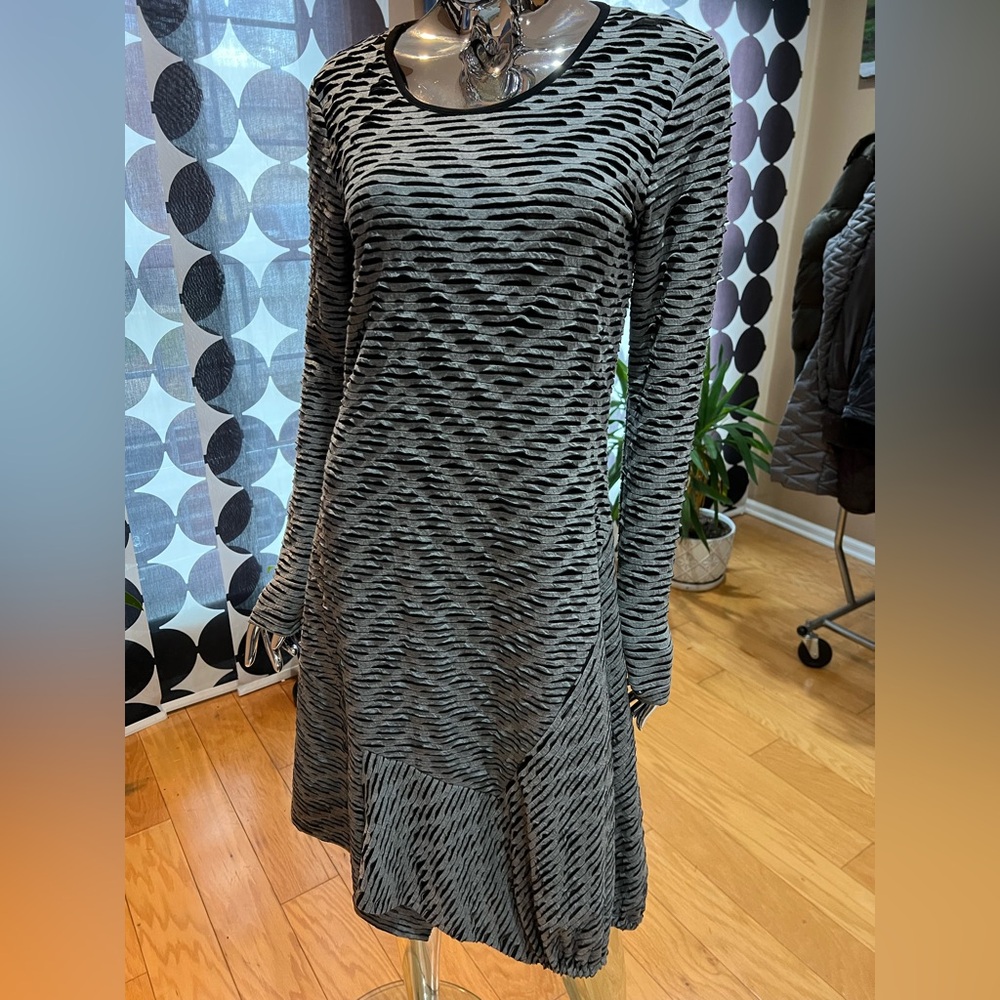Chic Long Sleeve Gray Dress